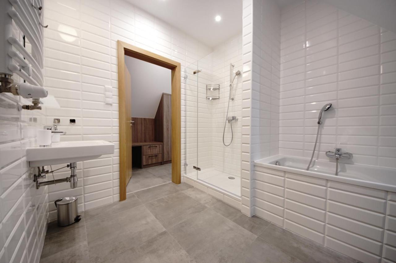 Bh Properties, Apartamenty Teatr Wybrzeze Srodmiescie 그단스크 외부 사진