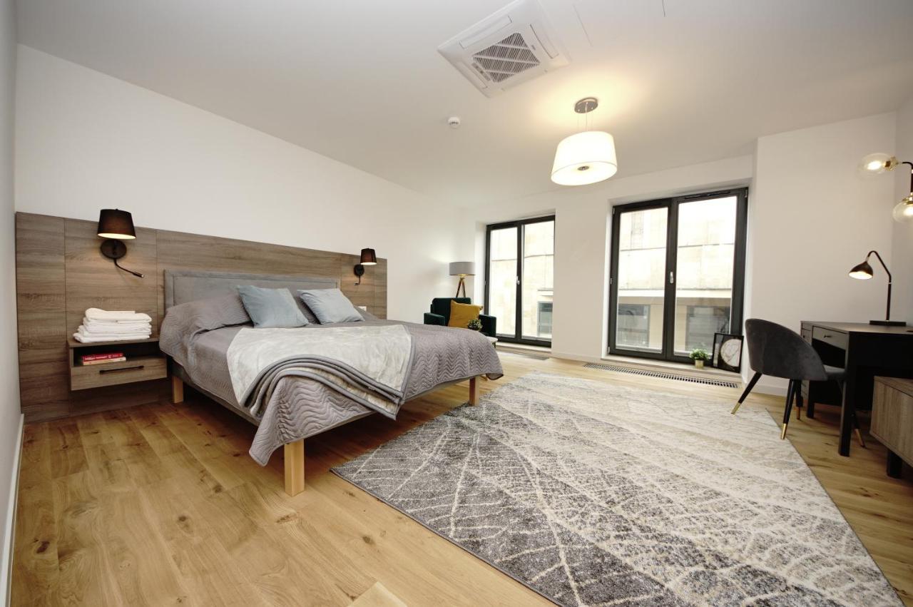 Bh Properties, Apartamenty Teatr Wybrzeze Srodmiescie 그단스크 외부 사진