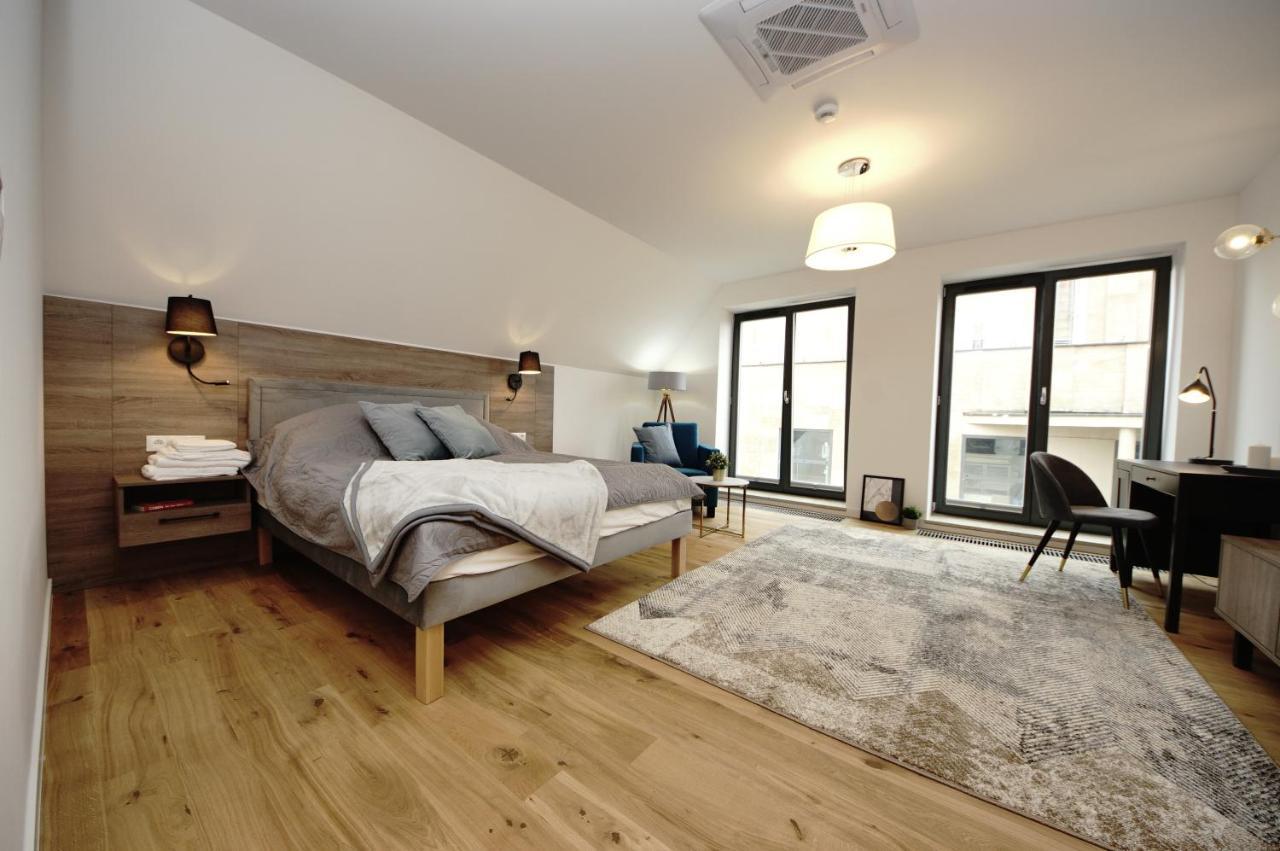 Bh Properties, Apartamenty Teatr Wybrzeze Srodmiescie 그단스크 외부 사진