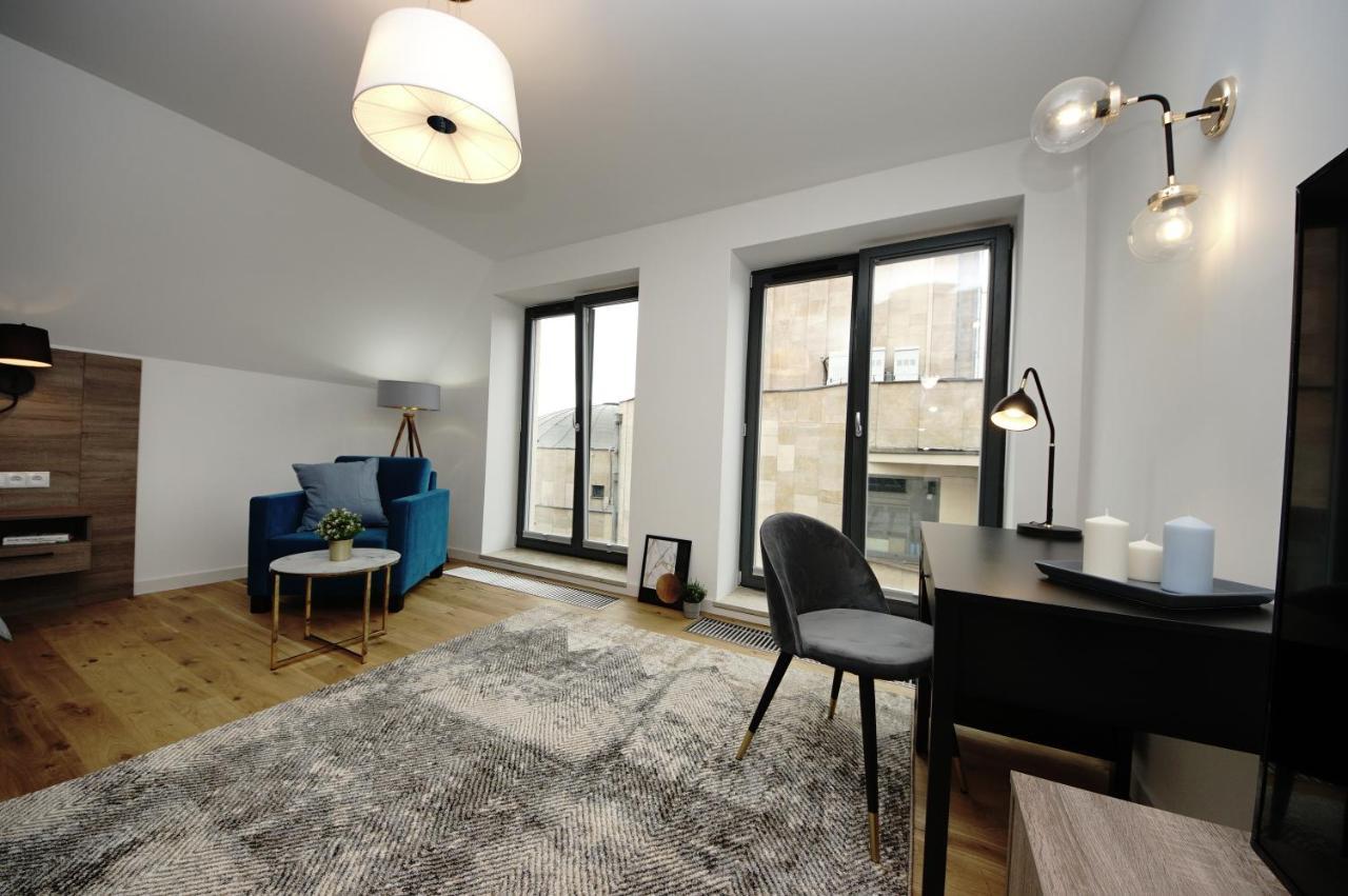 Bh Properties, Apartamenty Teatr Wybrzeze Srodmiescie 그단스크 외부 사진